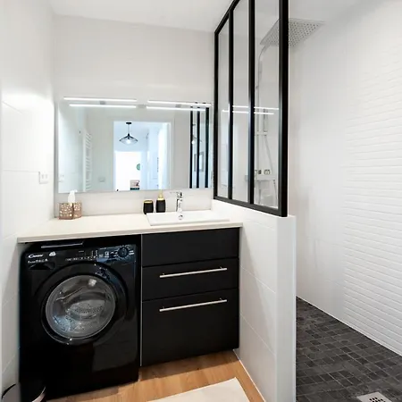 Апартаменты Chill & Cozy : Enjoy The Spot! *